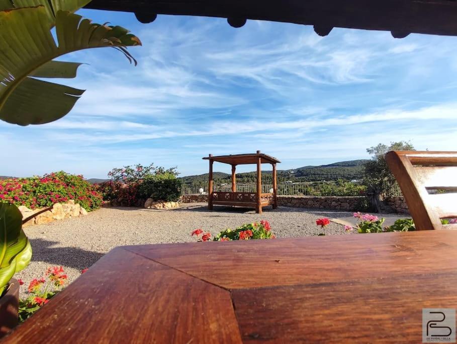 Casa Can Lluc Con Piscina, Jardin Y Vista Al Campo Sant Miquel de Balansat Esterno foto