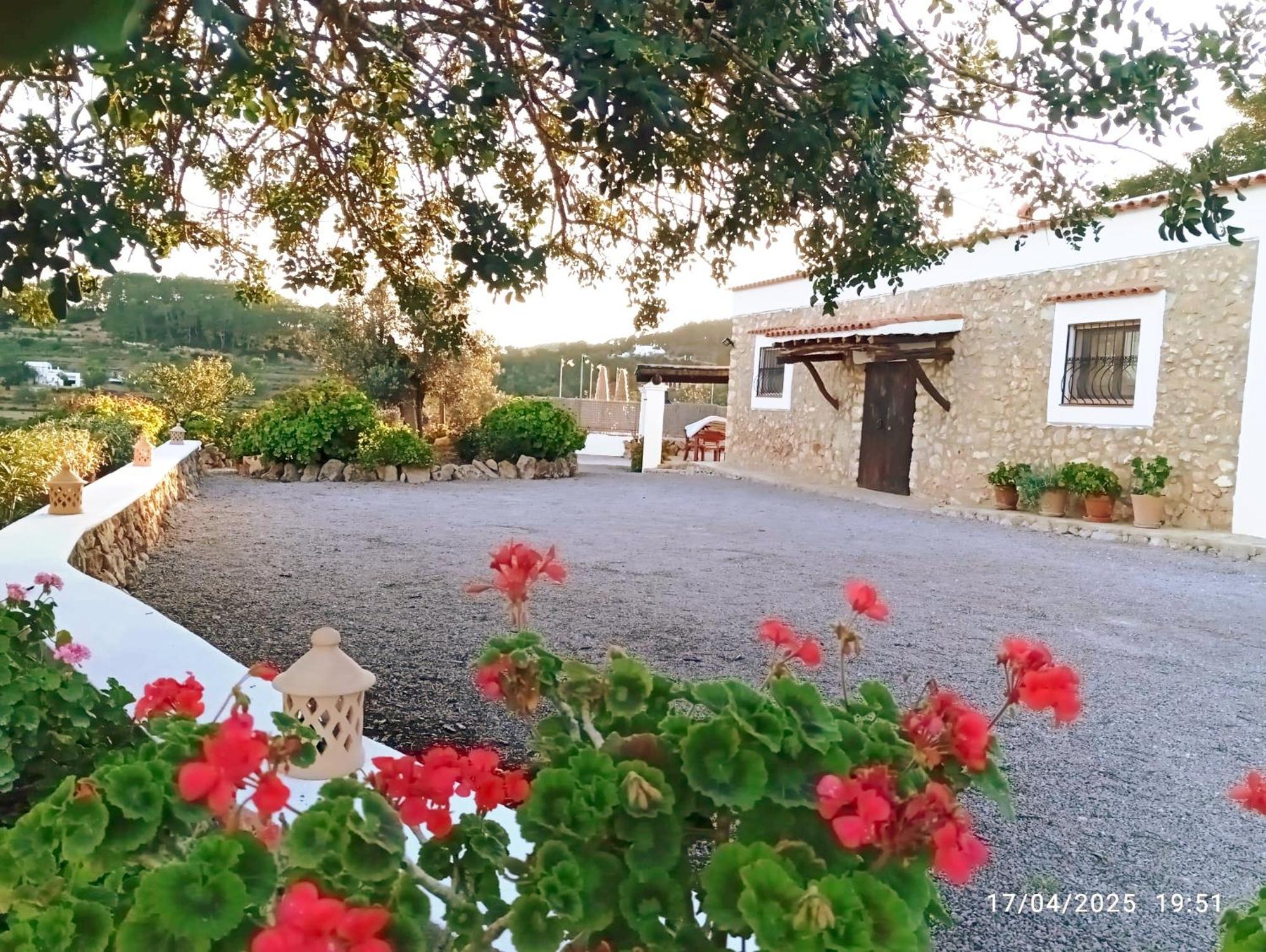Casa Can Lluc Con Piscina, Jardin Y Vista Al Campo Sant Miquel de Balansat Esterno foto