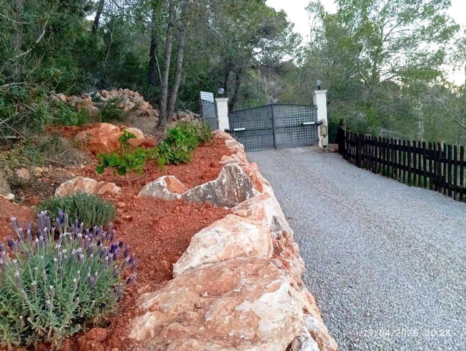 Casa Can Lluc Con Piscina, Jardin Y Vista Al Campo Sant Miquel de Balansat Esterno foto
